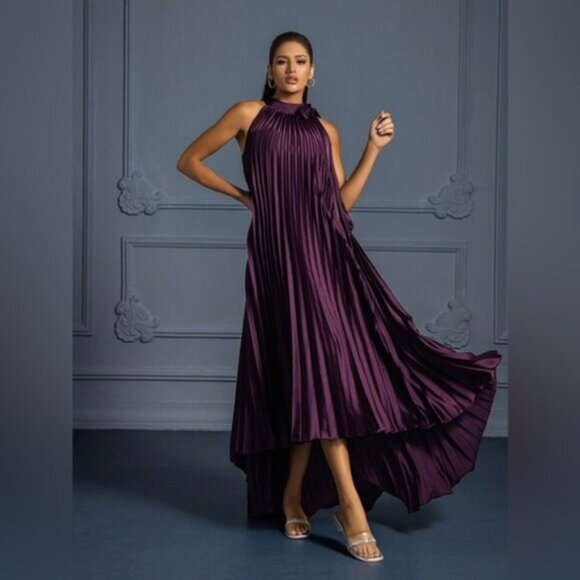 Mac Duggal Size 14 Dark Purple Flowy Pleated Halter Neck Long Maxi Gown Dress - Picture 1 of 5